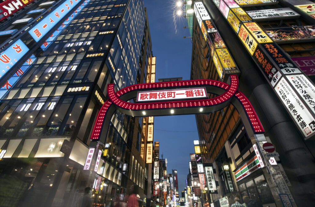 tokyo shinjuku kabukicho - Tour Giappone Sakura Road Japan